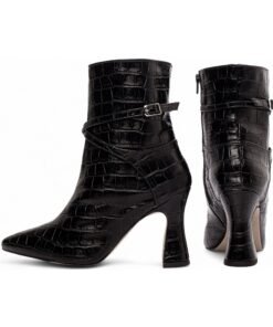 Bota Bico Fino Cano Médio